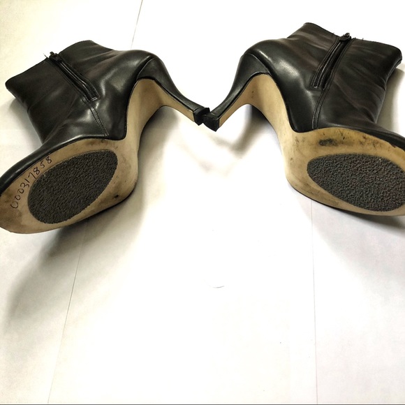 Daisy Fuentes Black Booties - Picture 3 of 3